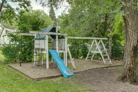 424 15th Street S Moorhead MN 56560
