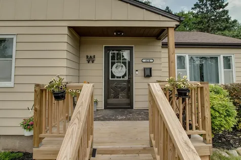 424 15th Street S Moorhead MN 56560