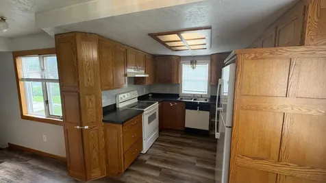 907 2nd Avenue NW Faribault MN 55021