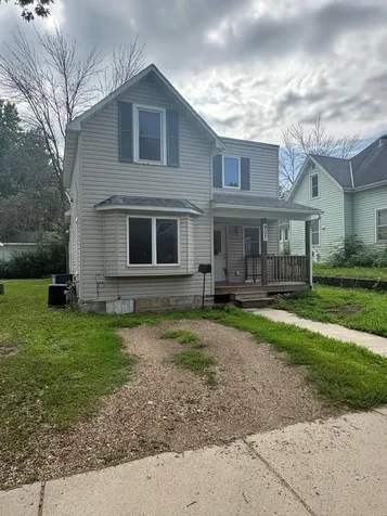 907 2nd Avenue NW Faribault MN 55021