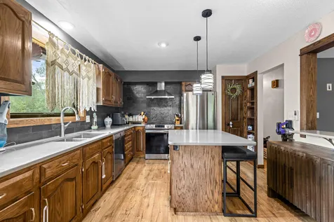 2101 26th Avenue S Fargo ND 58103