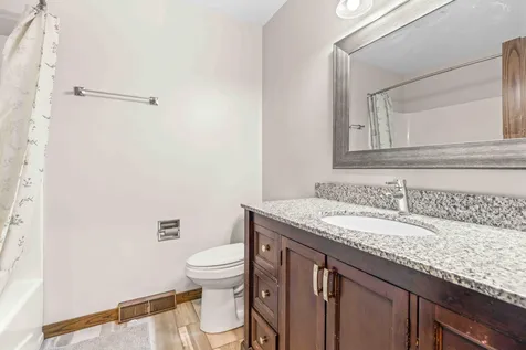 2101 26th Avenue S Fargo ND 58103