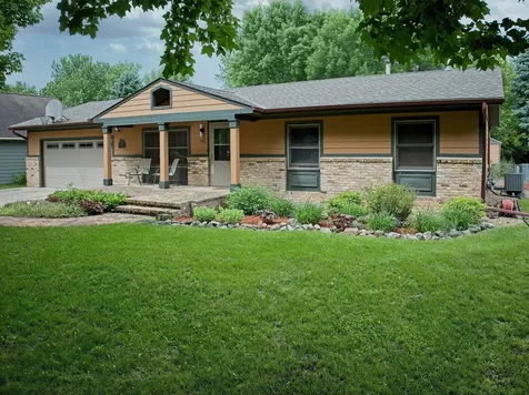 492 Shady Ridge Road NW Hutchinson MN 55350