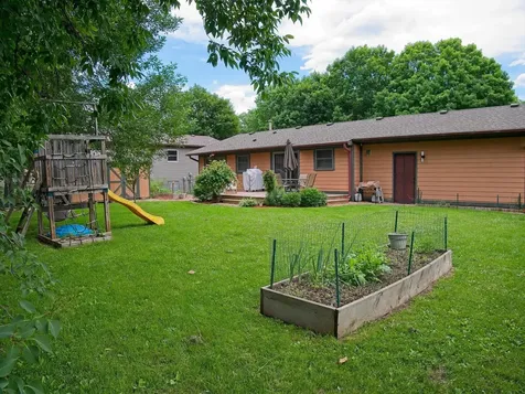 492 Shady Ridge Road NW Hutchinson MN 55350