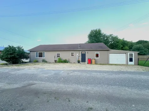 420 Oakwood Street Millville MN 55957