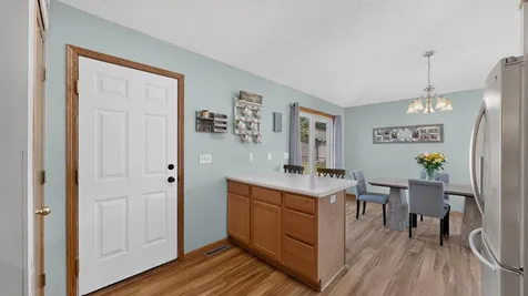 522 Brook Avenue Saint Charles MN 55972