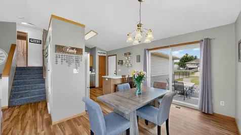 522 Brook Avenue Saint Charles MN 55972