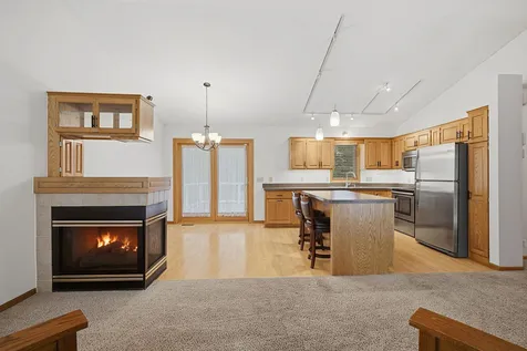 1222 Fallbrook Lane Woodbury MN 55125