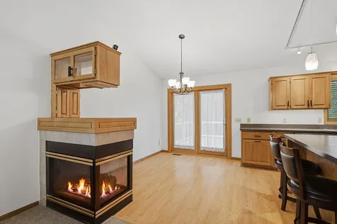 1222 Fallbrook Lane Woodbury MN 55125