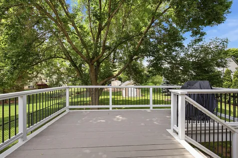 1222 Fallbrook Lane Woodbury MN 55125