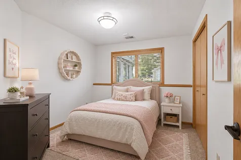 1222 Fallbrook Lane Woodbury MN 55125