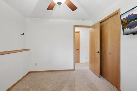 1222 Fallbrook Lane Woodbury MN 55125