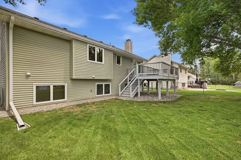 1222 Fallbrook Lane Woodbury MN 55125