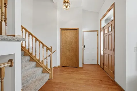 1222 Fallbrook Lane Woodbury MN 55125