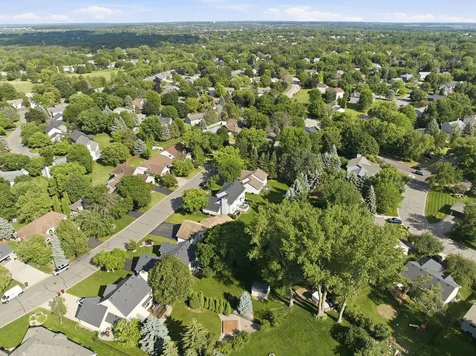 1222 Fallbrook Lane Woodbury MN 55125