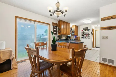 624 S 7th Street Lake City MN 55041