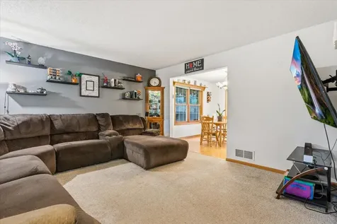 624 S 7th Street Lake City MN 55041