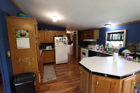 752 Lenmark Lane Badger MN 56714