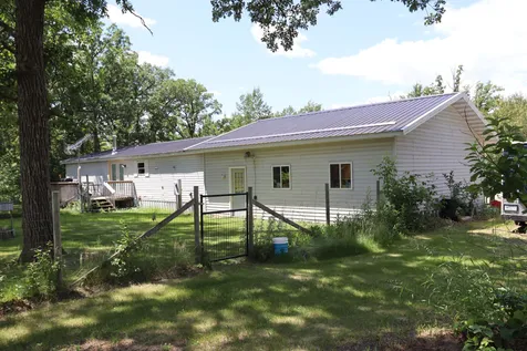 752 Lenmark Lane Badger MN 56714