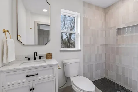 2414 Como Avenue SE Minneapolis MN 55414