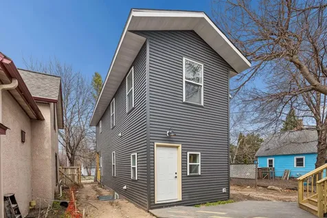 2414 Como Avenue SE Minneapolis MN 55414
