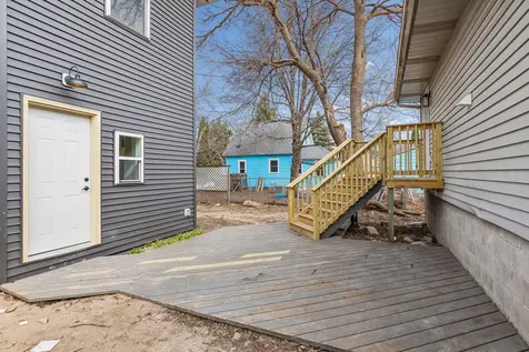2414 Como Avenue SE Minneapolis MN 55414