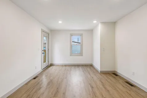 2414 Como Avenue SE Minneapolis MN 55414
