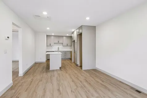 2414 Como Avenue SE Minneapolis MN 55414