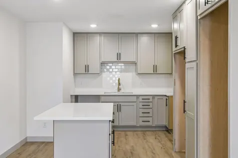 2414 Como Avenue SE Minneapolis MN 55414