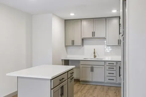 2414 Como Avenue SE Minneapolis MN 55414