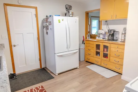 421 S 18th Street S Moorhead MN 56560