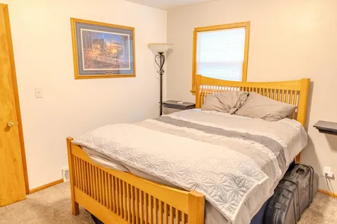 421 S 18th Street S Moorhead MN 56560
