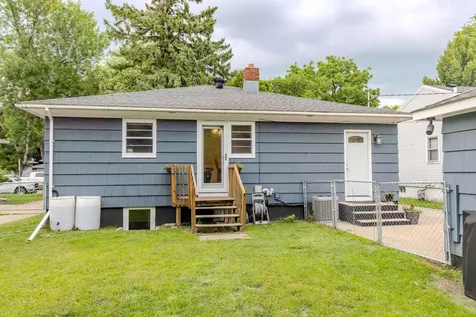 421 S 18th Street S Moorhead MN 56560