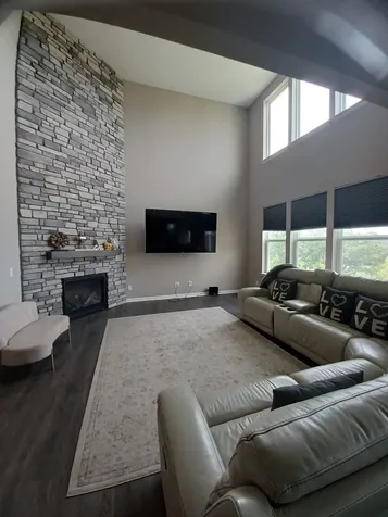 9876 Ambrose Road Woodbury MN 55129