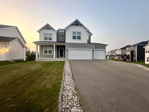 9876 Ambrose Road Woodbury MN 55129