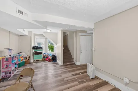 2210 Oakland Avenue Minneapolis MN 55404