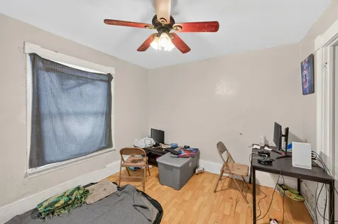 2210 Oakland Avenue Minneapolis MN 55404