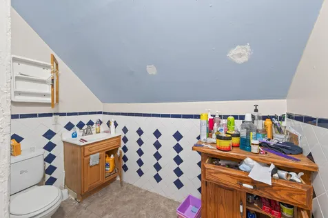 2210 Oakland Avenue Minneapolis MN 55404