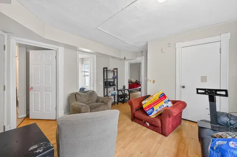 2210 Oakland Avenue Minneapolis MN 55404