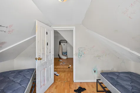 2210 Oakland Avenue Minneapolis MN 55404