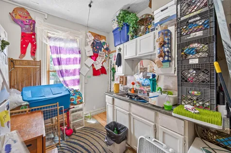 2210 Oakland Avenue Minneapolis MN 55404
