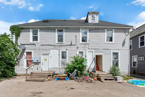 2210 Oakland Avenue Minneapolis MN 55404