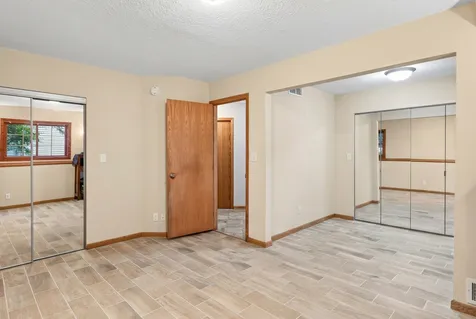 11295 50th Place N Plymouth MN 55442