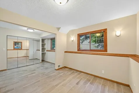 11295 50th Place N Plymouth MN 55442
