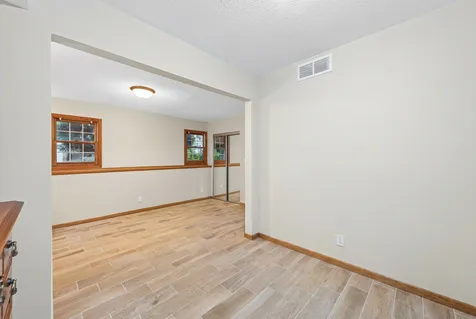 11295 50th Place N Plymouth MN 55442