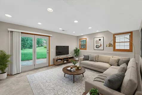 11295 50th Place N Plymouth MN 55442