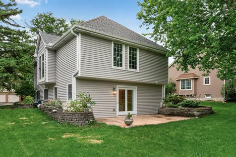 11295 50th Place N Plymouth MN 55442