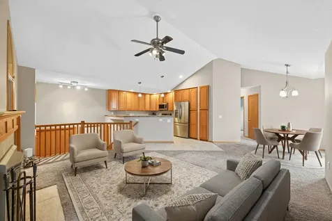 11295 50th Place N Plymouth MN 55442