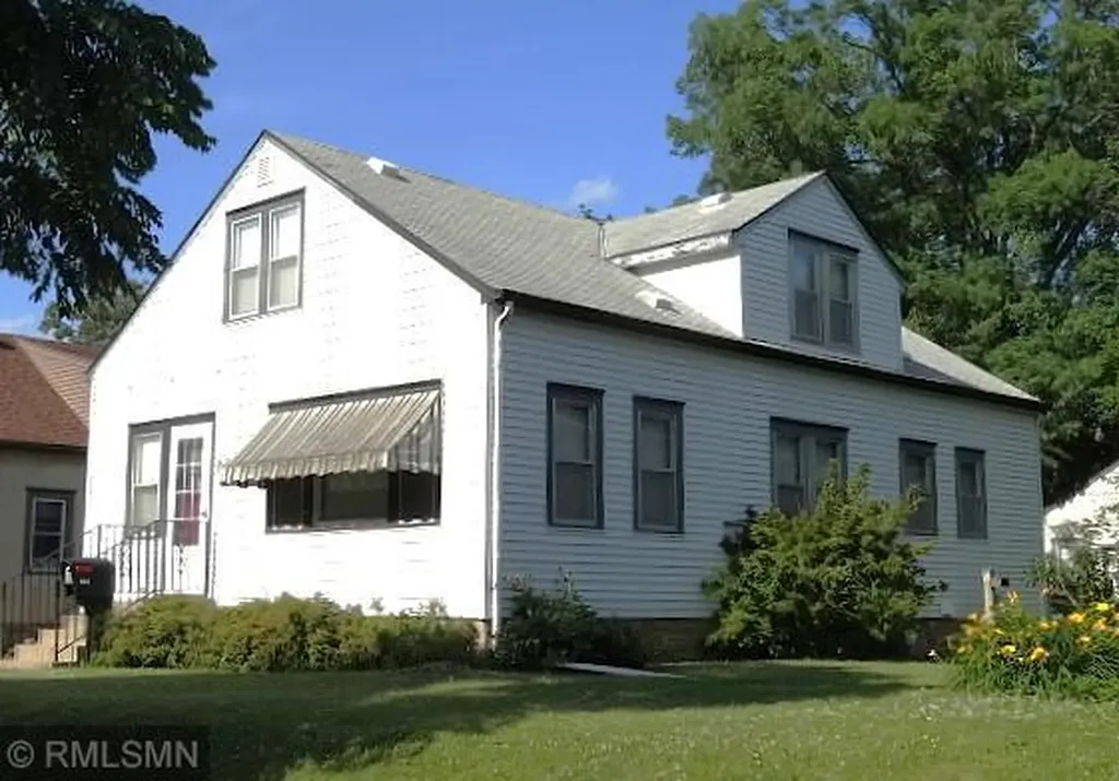 834 Cherokee Avenue Saint Paul MN 55107