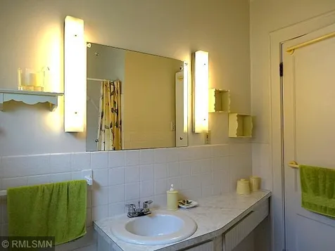 834 Cherokee Avenue Saint Paul MN 55107
